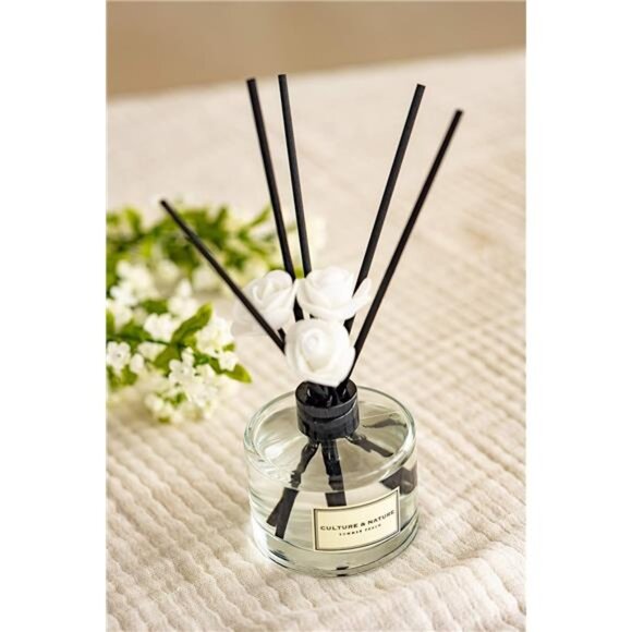 CULTURE & NATURE Reed Diffuser Set 6.7 oz (200ml) Black Cherry Scented Diffuser - Picture 3 of 7